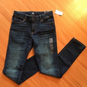 Girls GAP Super Skinny Jeans with Stretch